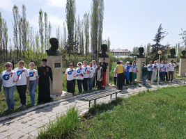 Прихожане Ошского благочиннического округа приняли участие в акции «Сад памяти»