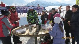 Епископ Даниил «подарил» ребятам молодежного отдела отдых в горах