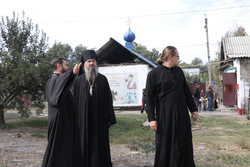 В с. Аламедин планируют построить храм в честь Тихвинской иконы Божией Матери.  