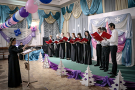 Когда приходят праздники – готовься радоваться. Архиерейский хор дал концерт в честь Рождества Христова